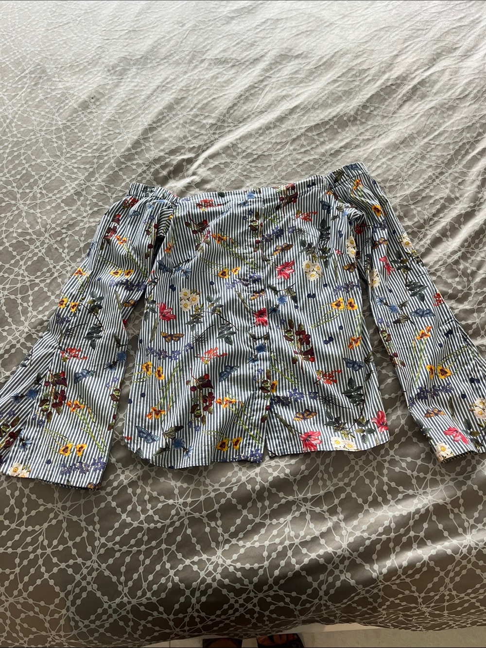 Bailey 44 size S Striped Off-Shoulder Floral Blouse